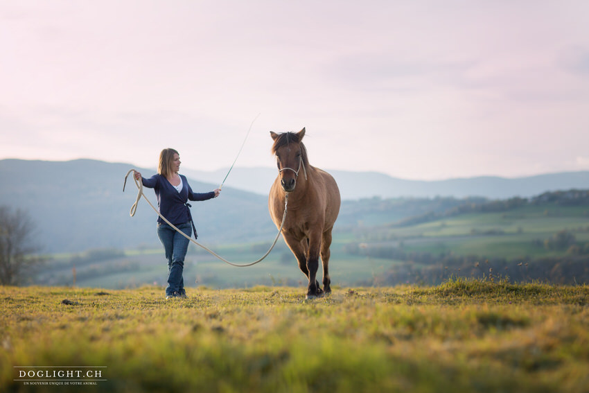 Claire et son cheval Moka - Ethologie et clicker training