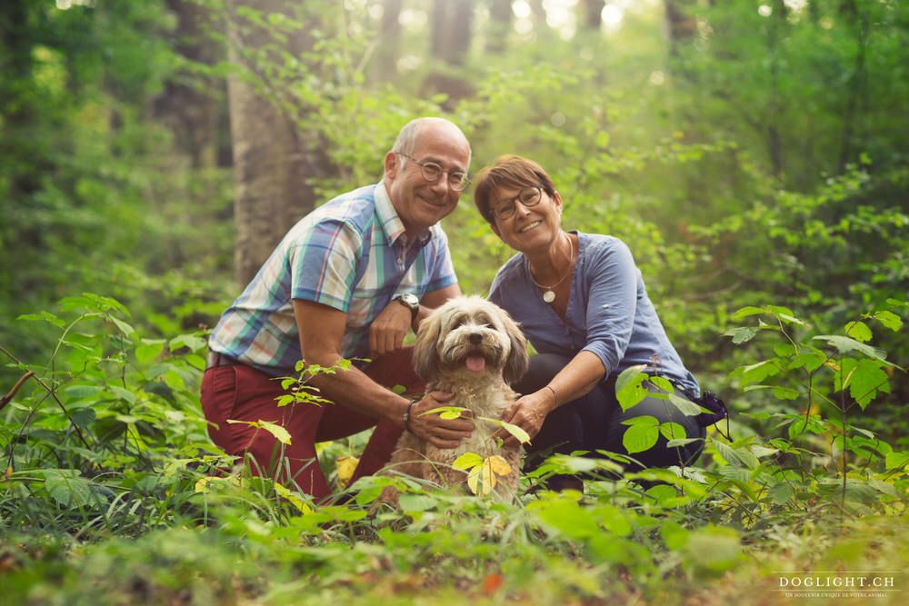 Photo terrier tibet en famille